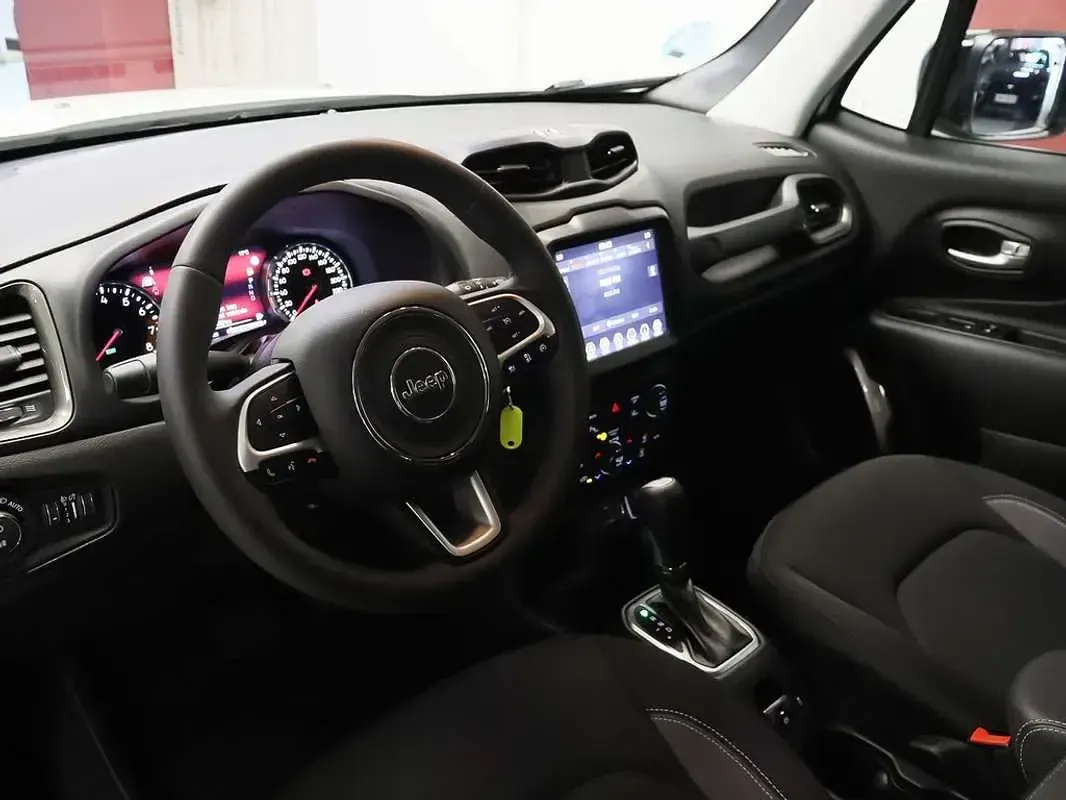 Usado Jeep Renegade Limited 129 CV (94 kW) 2023 Blanco SUV