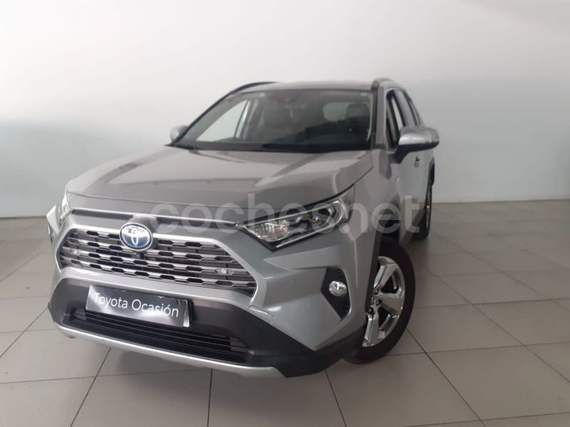 Gris / plata Usado 2019 Toyota RAV4 Hybrid Luxury SUV | 31.890 € (Precio justo) - Imagen 1/4