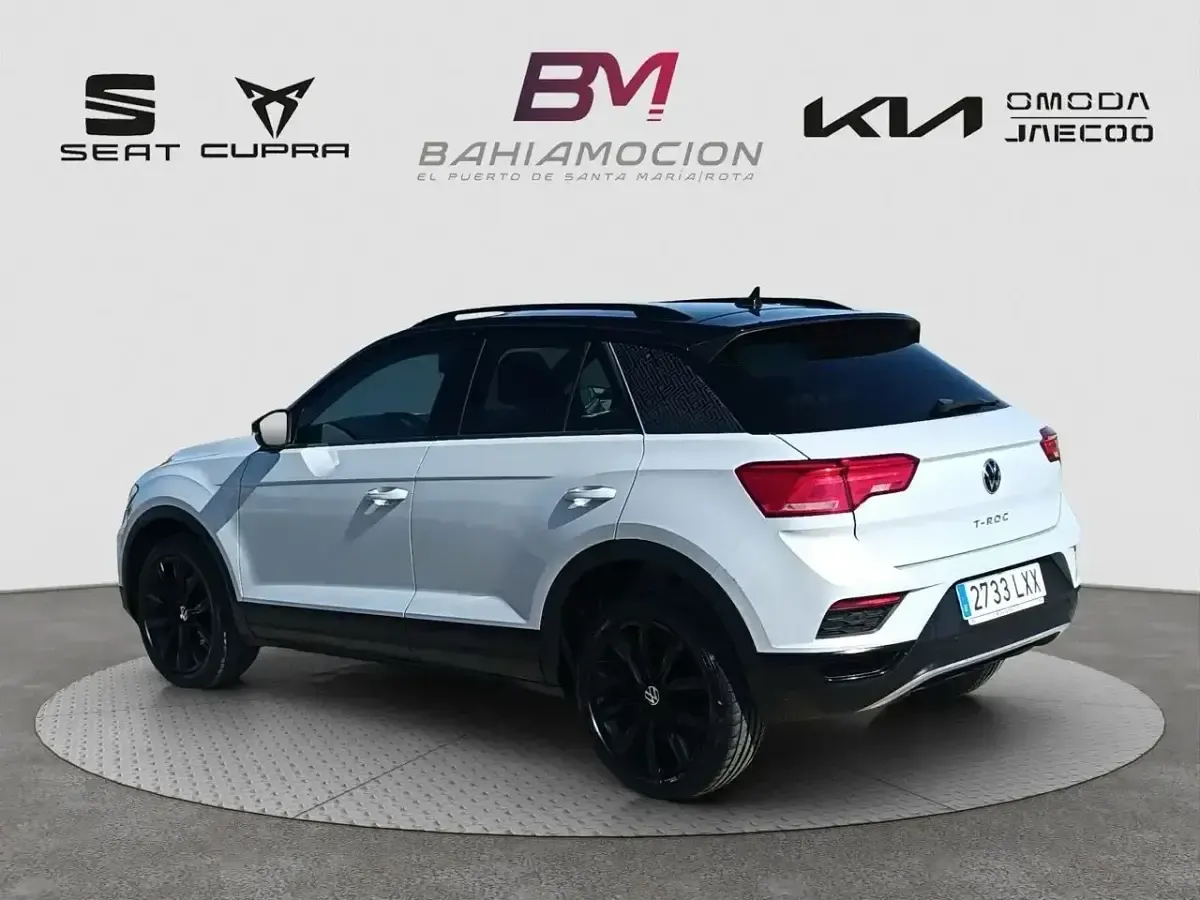 Usado VW T-Roc Advance 110 CV (80 kW) 2022 Gris SUV