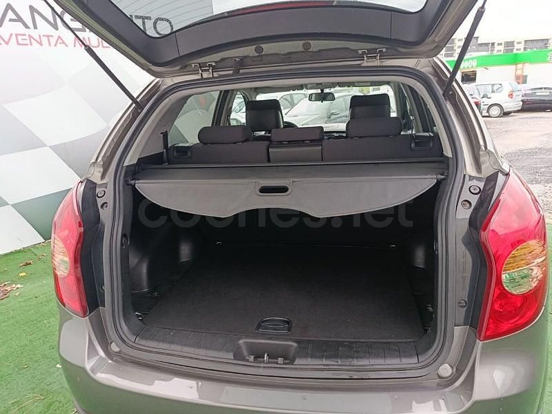 Usado SsangYong Korando Premium Plus 175 CV (128 kW) 2012 Gris SUV