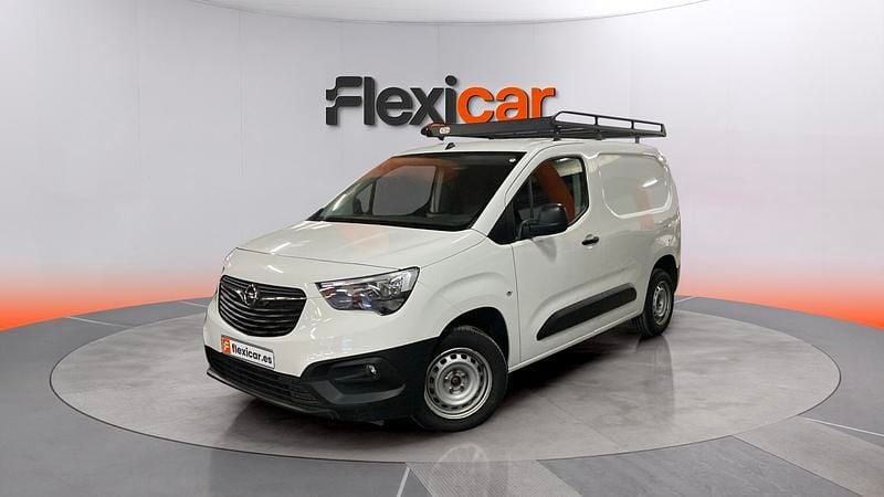 Usado Opel Combo S 102 HP (75 kW) 2021 Branco Monovolume