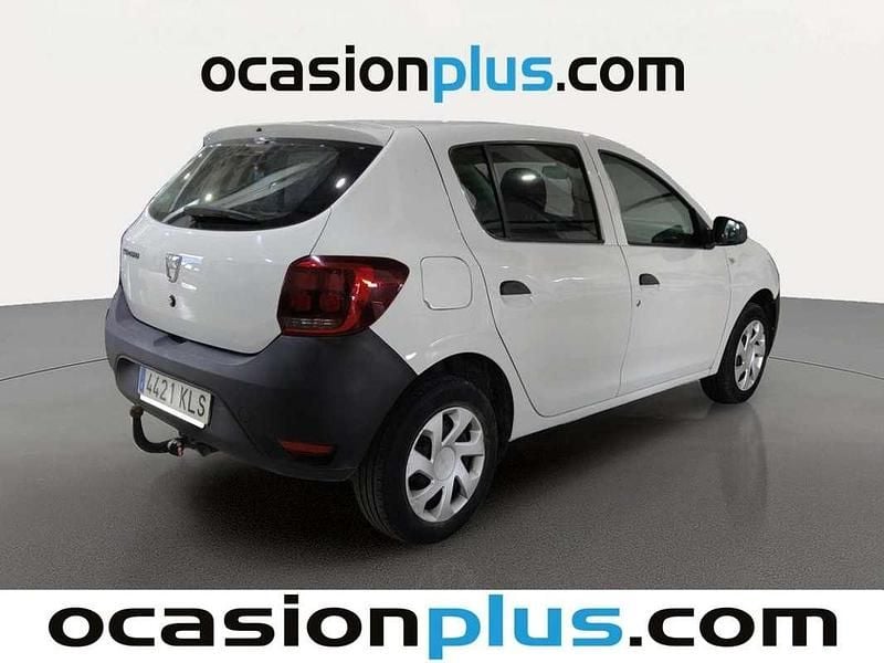 Usado Dacia Sandero Base 75 CV (55 kW) 2018 Blanco Utilitario