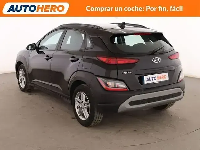 Usado Hyundai Kona 120 CV (88 kW) 2022 Negro SUV