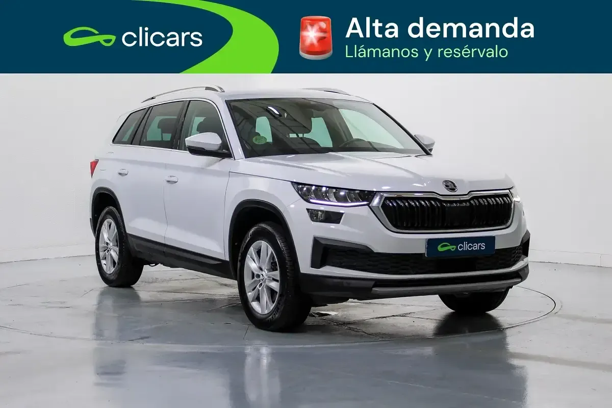 Usado Skoda Kodiaq Ambition 150 CV (110 kW) 2022 Blanco SUV