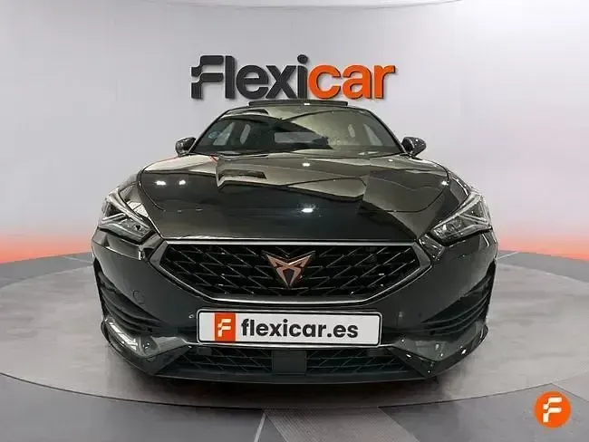 Usado Cupra Leon 150 CV (110 kW) 2024 Negro