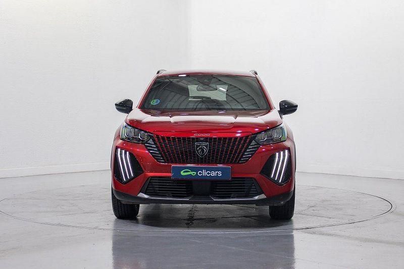 Usado Peugeot 2008 Allure 136 CV (100 kW) 2025 Rojo SUV