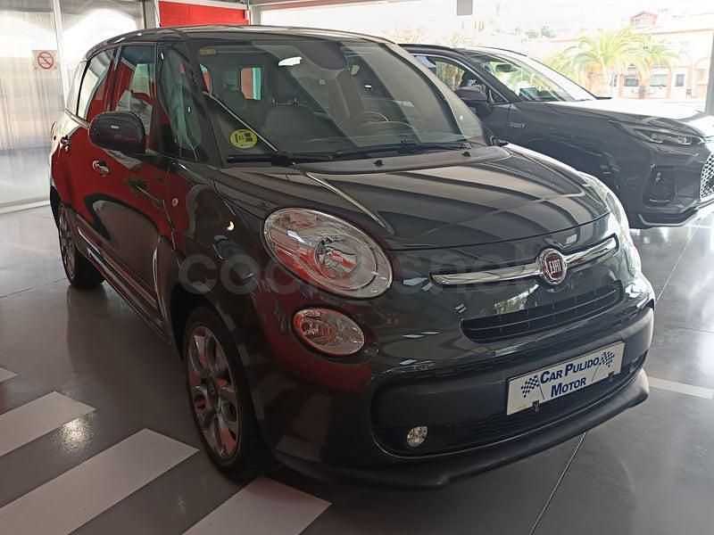 Usado Fiat 500L Living 105 CV (77 kW) 2014 Gris / plata Monovolumen