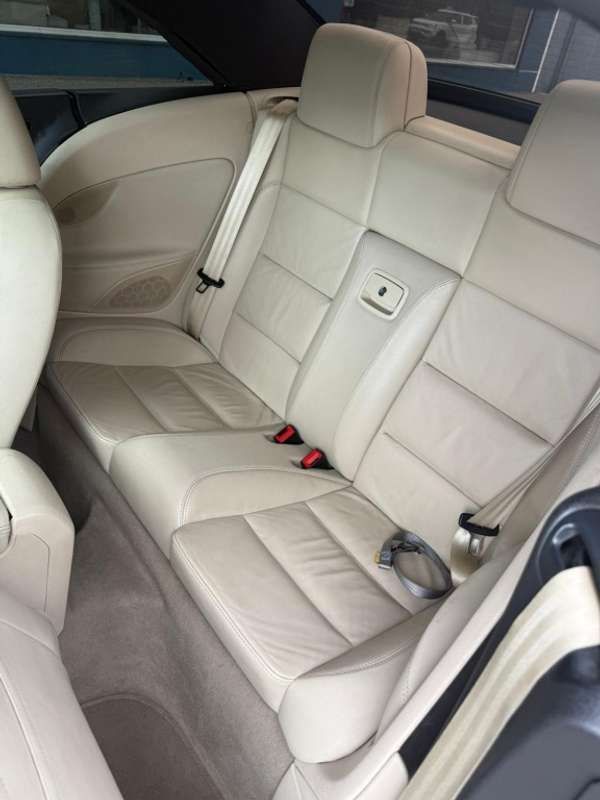 Usado VW Eos 122 CV (89 kW) 2009 Negro Descapotable