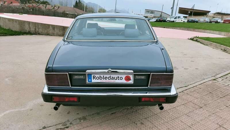 Usado Jaguar XJ6 Sovereign 200 CV (147 kW) 1993 Azul Berlina