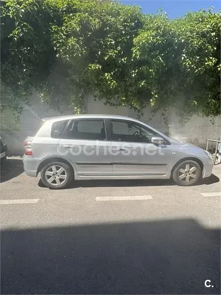 Usado Honda Civic LS 110 CV (80 kW) 2005 Gris / plata Berlina