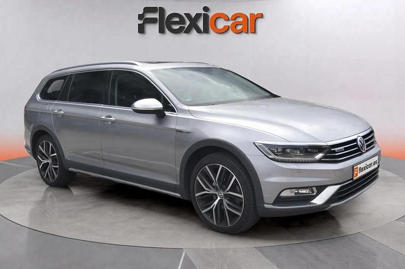 Gris Usado 2019 VW Passat Alltrack Familiar | 23.190 € (Precio justo) - Imagen 1/4