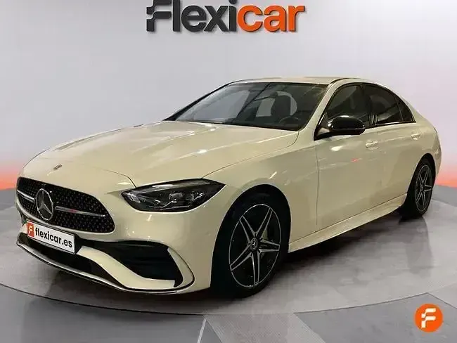 Usado Mercedes C200 163 CV (119 kW) 2023 Blanco Berlina