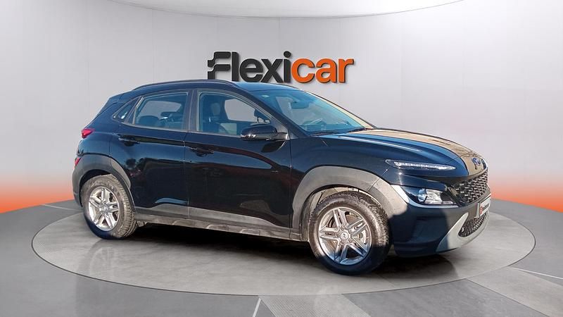 Usado Hyundai Kona 120 CV (88 kW) 2022 Negro SUV