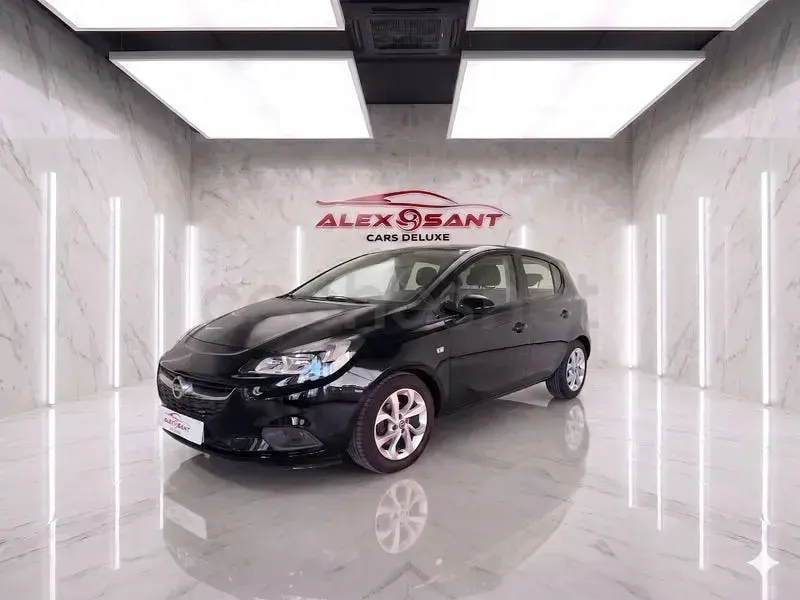 Usado Opel Corsa Business 90 CV (66 kW) 2016 Negro Utilitario