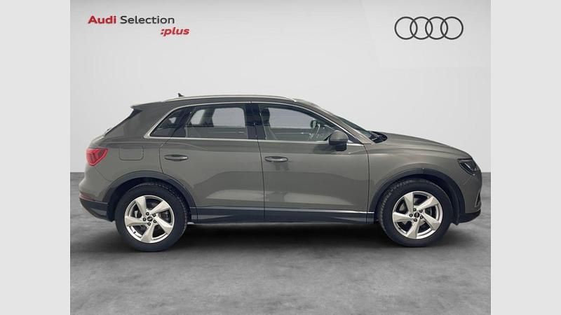 Usado Audi Q3 Advanced Plus 150 CV (110 kW) 2020 Gris cronos (metalizada) SUV