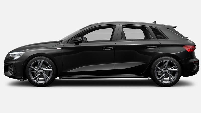 Usado Audi A3 Premium 150 CV (110 kW) 2022 Negro Berlina