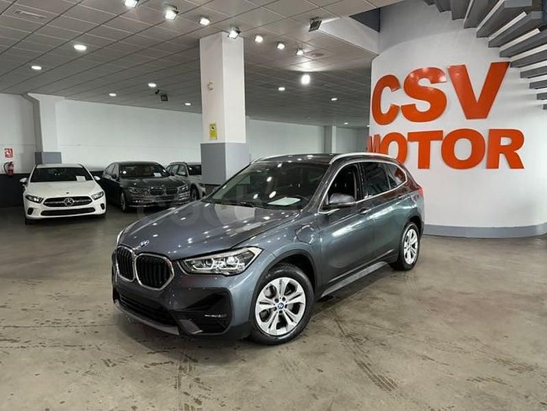 Usado BMW X1 Advantage 220 CV (161 kW) 2022 Gris / plata SUV