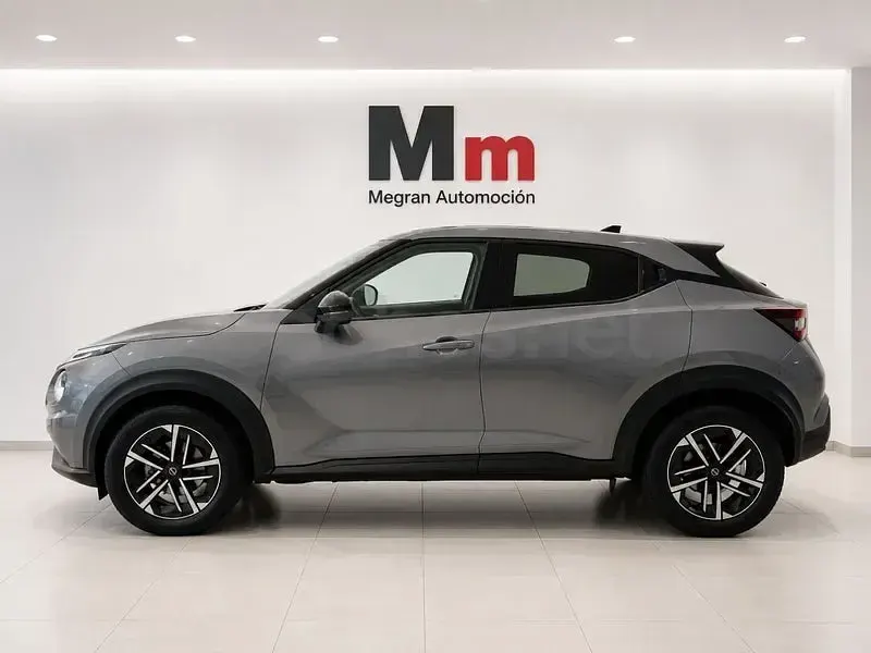 Usado Nissan Juke N-Connecta 114 CV (83 kW) 2025 Gris / plata SUV