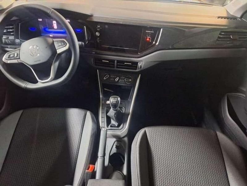 Usado VW Taigo 95 CV (69 kW) 2025 Gris SUV