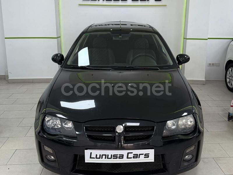 Usado MG ZR 103 CV (75 kW) 2005 Negro Utilitario