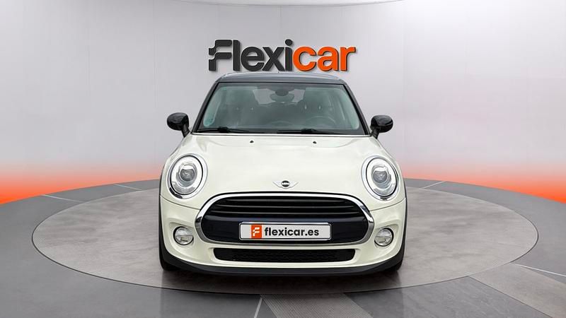 Usado Mini Cooper D 116 CV (85 kW) 2018 Blanco Utilitario