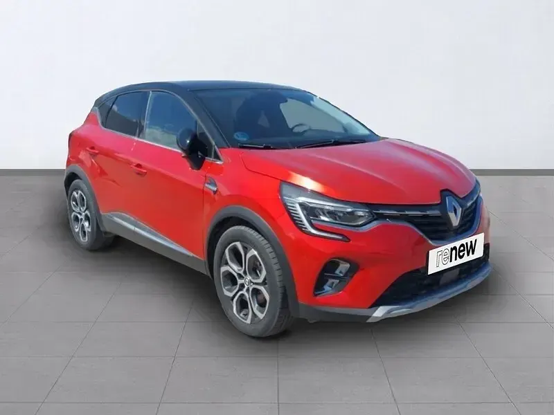 Usado Renault Captur Zen 145 CV (106 kW) 2022 Rojo SUV
