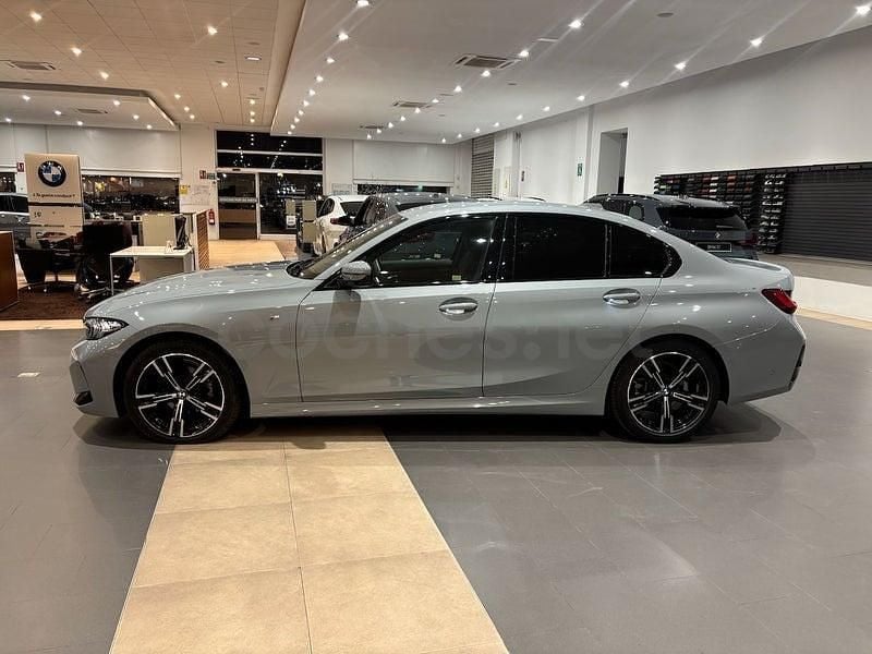 Usado BMW 318 150 CV (110 kW) 2025 Gris / plata Berlina