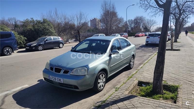 Usado Chevrolet Nubira SX 103 CV (75 kW) 2003 Verde Berlina