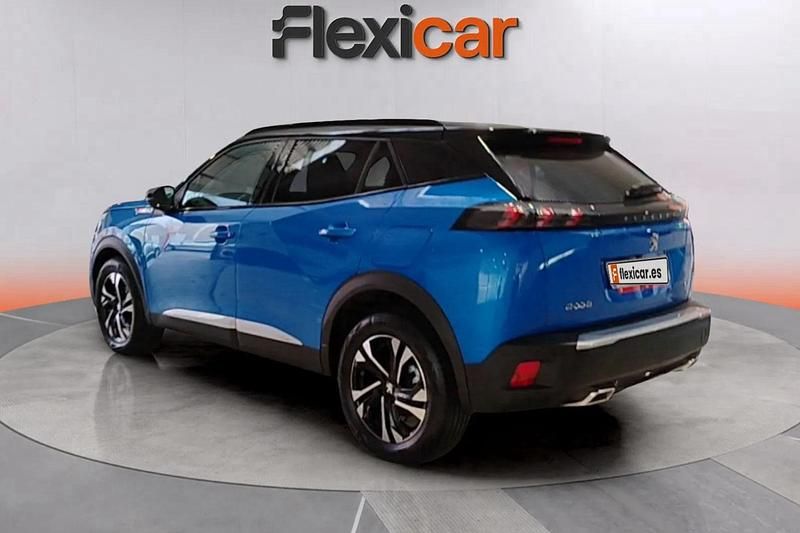 Usado Peugeot 2008 GT 131 CV (96 kW) 2022 Azul SUV