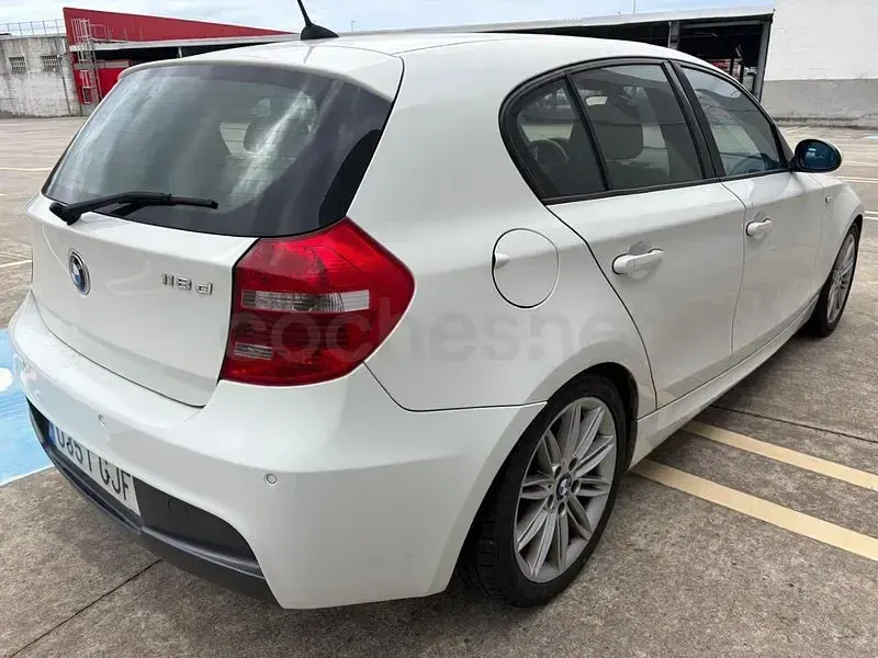 Usado BMW 118 143 CV (105 kW) 2008 Blanco Utilitario