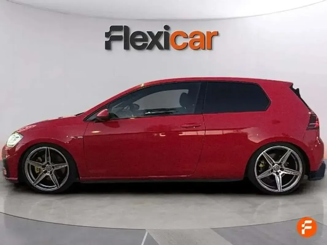 Usado VW Golf VII GTI 245 CV (180 kW) 2017 Rojo Utilitario