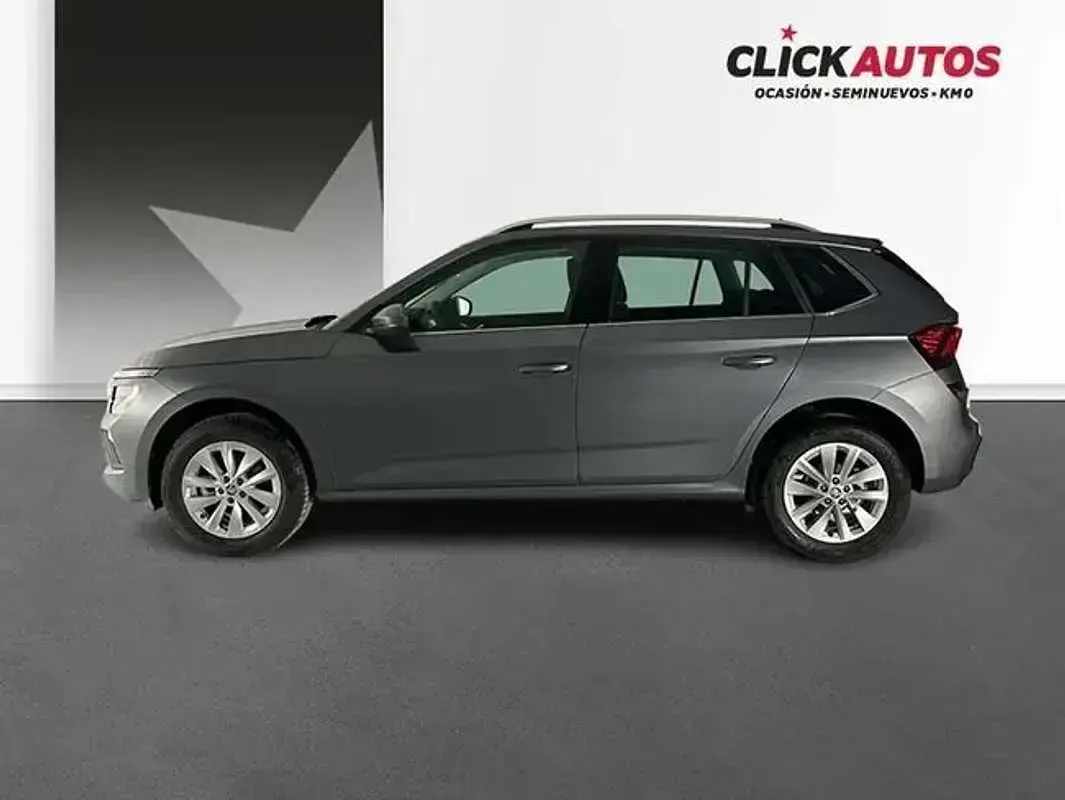 Usado Skoda Kamiq Selection 116 CV (85 kW) 2025 Gris SUV