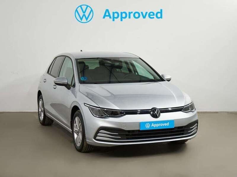 Plateado Usado 2024 VW Golf VIII Life Utilitario | 29.780 € (Caro) - Imagen 1/4