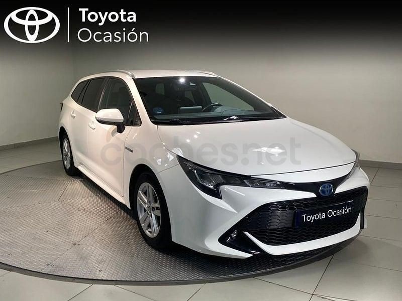 Usado Toyota Corolla Active 122 CV (89 kW) 2019 Blanco Familiar