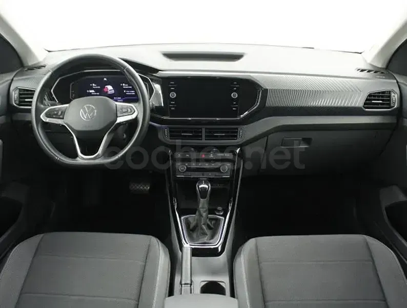 Usado VW T-Cross Sportline 110 CV (80 kW) 2021 Gris / plata SUV