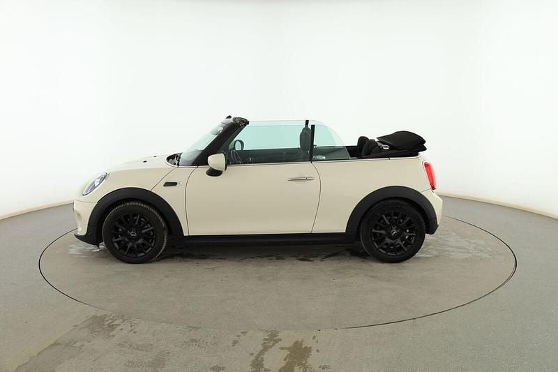 Usado Mini Cooper Cabriolet 135 CV (99 kW) 2021 Blanco Descapotable