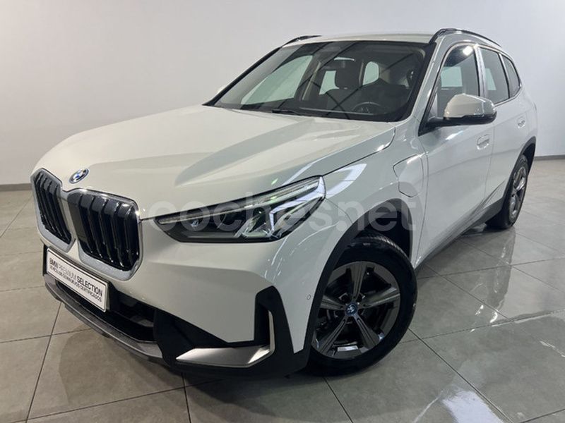 Blanco Usado 2024 BMW X1 Shadowline SUV | 41.900 € (Super precio) - Imagen 1/4