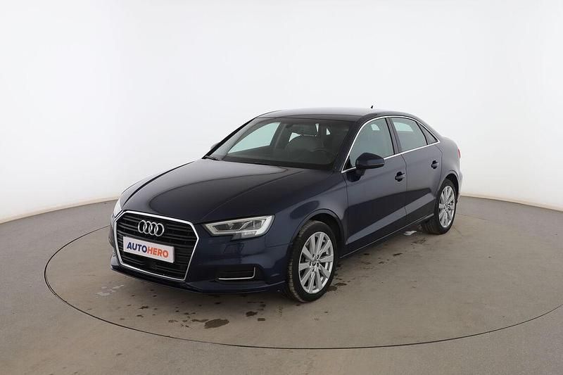 Azul Usado 2019 Audi A3 Design Berlina | 21.999 € (Un poco caro) - Imagen 1/3
