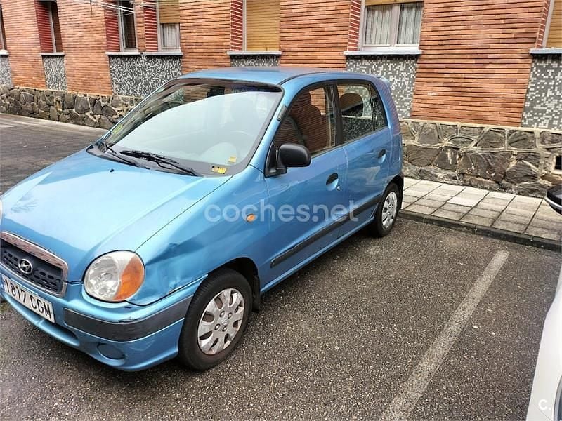 Usado Hyundai Atos GLS 55 CV (40 kW) 2003 Azul Utilitario