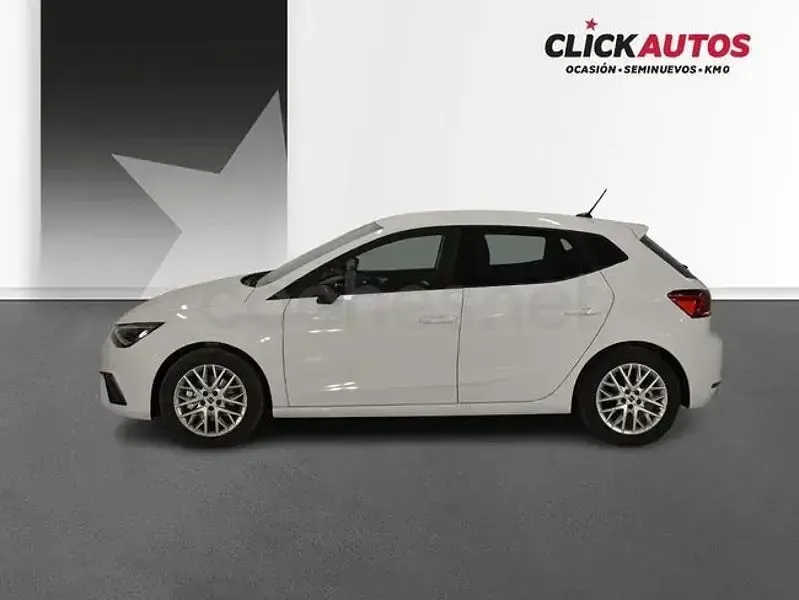 Usado Seat Ibiza FR 115 CV (84 kW) 2025 Blanco Utilitario