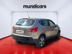 Usado Nissan Qashqai Acenta 141 CV (103 kW) 2008 Oro SUV