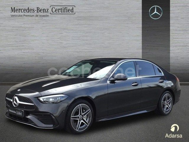 Gris Usado 2023 Mercedes C220 AMG line Berlina | 49.500 € (Un poco caro) - Imagen 1/4