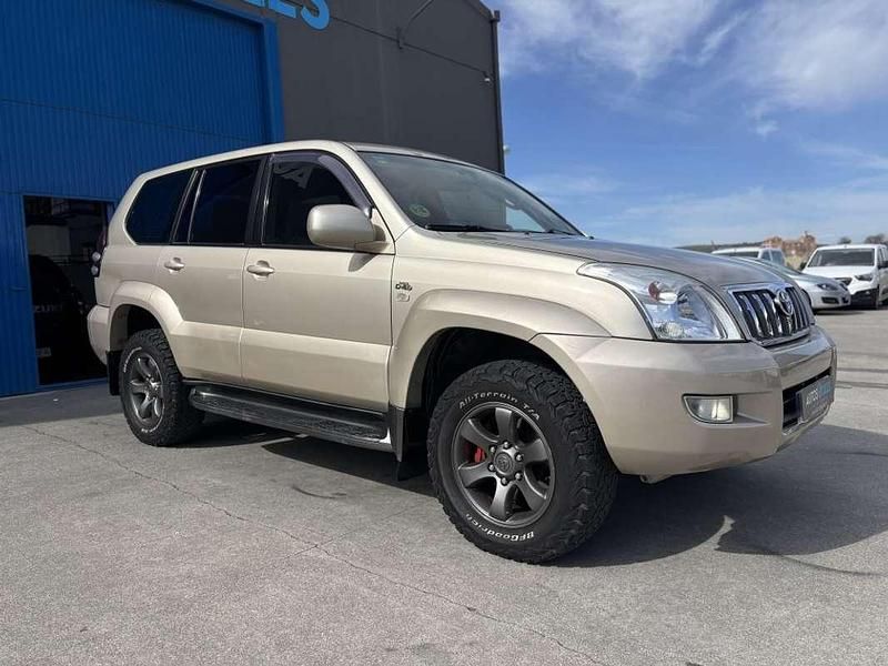 Usado Toyota Land Cruiser 173 CV (127 kW) 2007 Beige SUV