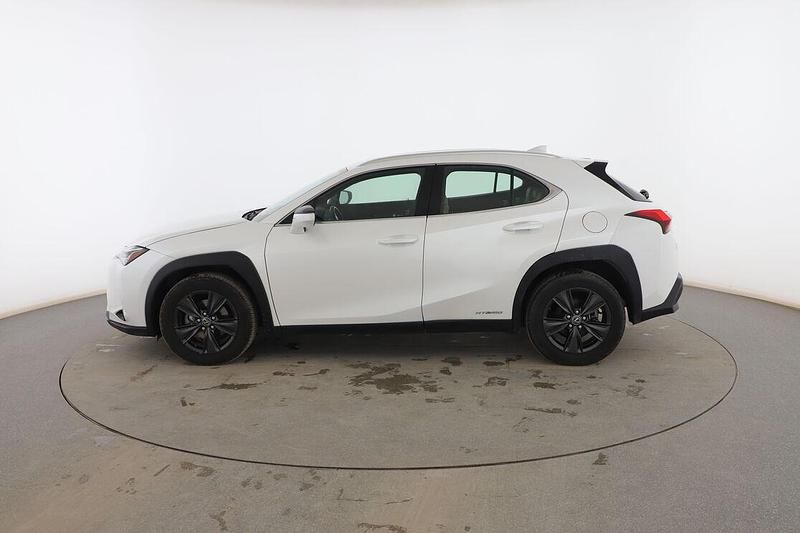 Usado Lexus UX 250h Business Edition 184 CV (135 kW) 2019 Blanco SUV