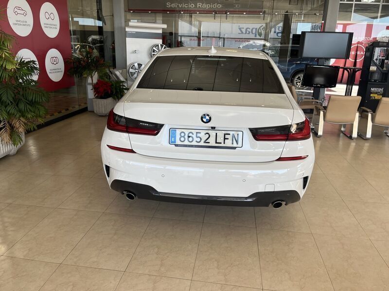 Usado BMW 318 Comfort Edition 150 CV (110 kW) 2020 Blanco Berlina