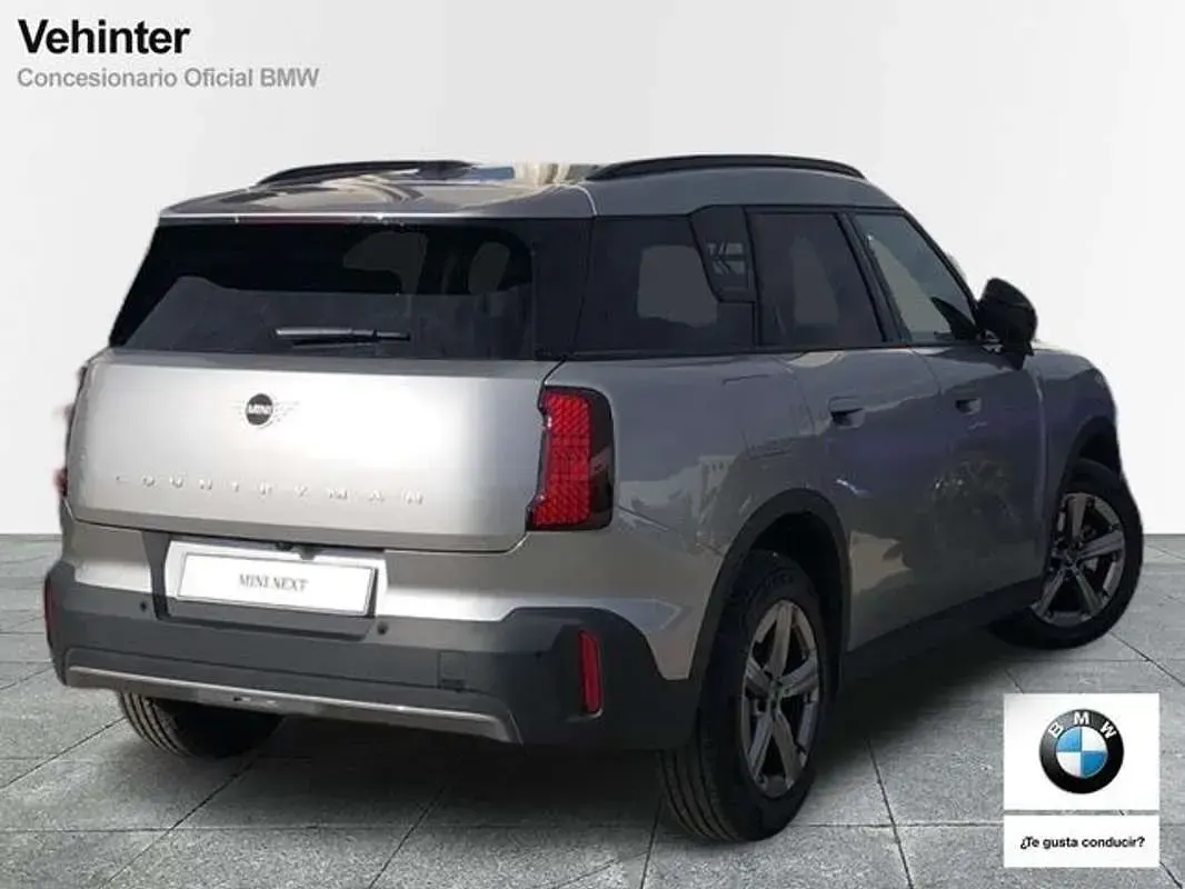Usado Mini One D Countryman Essential 163 CV (119 kW) 2024 Plateado SUV
