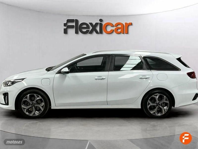 Usado Kia Ceed 141 CV (103 kW) 2021 Blanco Utilitario