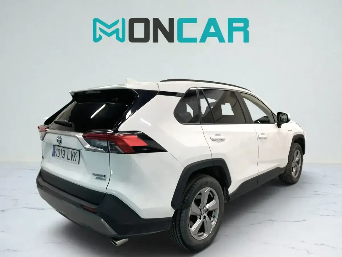 Usado Toyota RAV4 Hybrid Advance 222 CV (163 kW) 2021 Blanco SUV