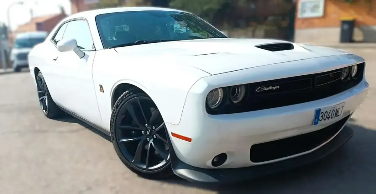 Usado Dodge Challenger 484 CV (355 kW) 2023 Blanco Coupe