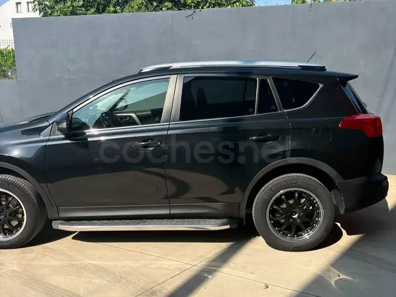 Usado Toyota RAV4 Advance 143 CV (105 kW) 2016 Negro SUV